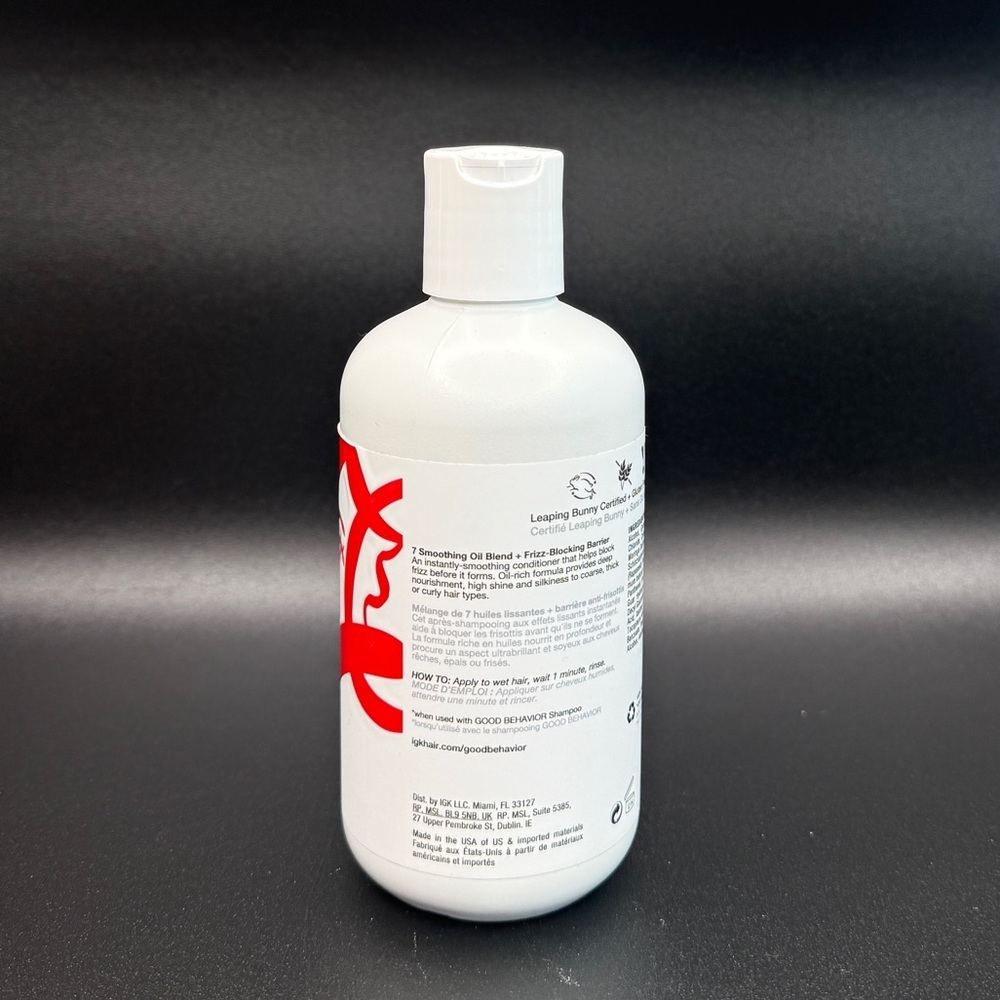 IGK Good Behavior Smoothing Conditioner | Anti-Frizz + Shine | 8 oz - Picture 2 of 3